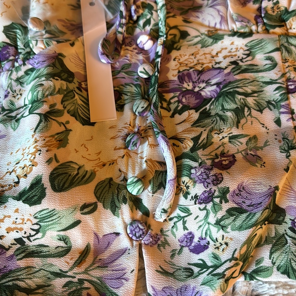 Floral Summer Top - Picture 6 of 6